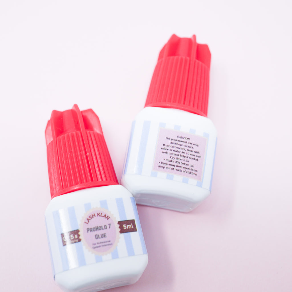ProHold7 Glue for Professional Lashing