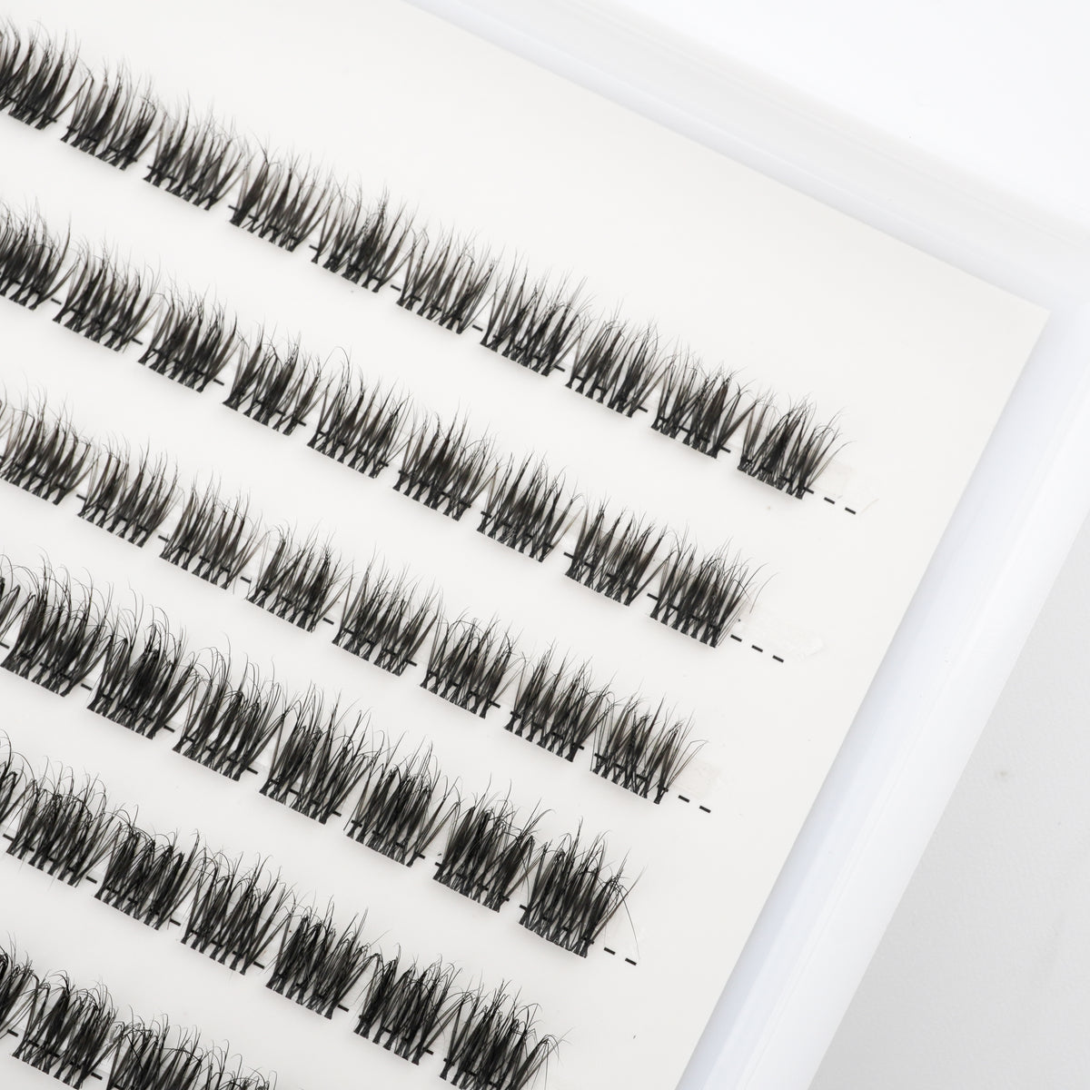 Lash Klan Ultra Fine DIY Lash Clusters – 120pcs, Invisible Band, Mixed Length 8–16mm, 0.05mm Lash Klan